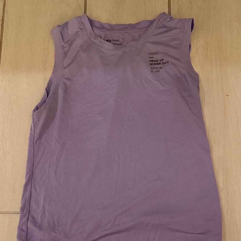 Oiselle Lavender Sleeveless Top